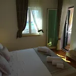 Appartement Lovely 3 Bedroom Lemi Near *