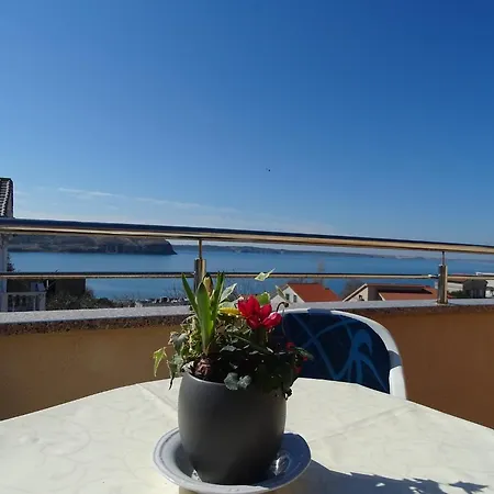 Lovely 3 Bedroom Lemi Near * Rtina