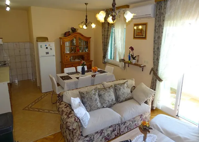 Lägenhet Lovely 3 Bedroom Lemi Near *